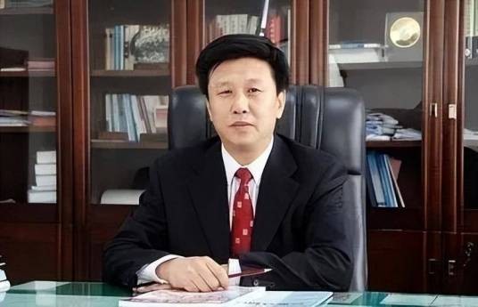 李鸿双（晋能控股集团有限公司原党委副书记、副董事长）