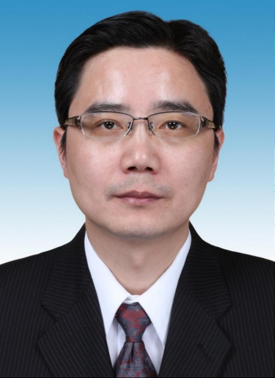王华杰(上海市政府副市长,松江区委书记、区人武部党委第一书记)
