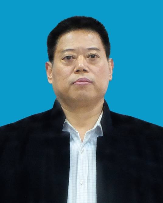 王世杰(河南康龙实业集团董事长)