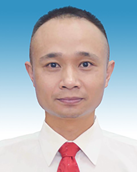 陈国鹏（江西省赣州市寻乌县住房和城乡建设局党组成员、住保中心主任）