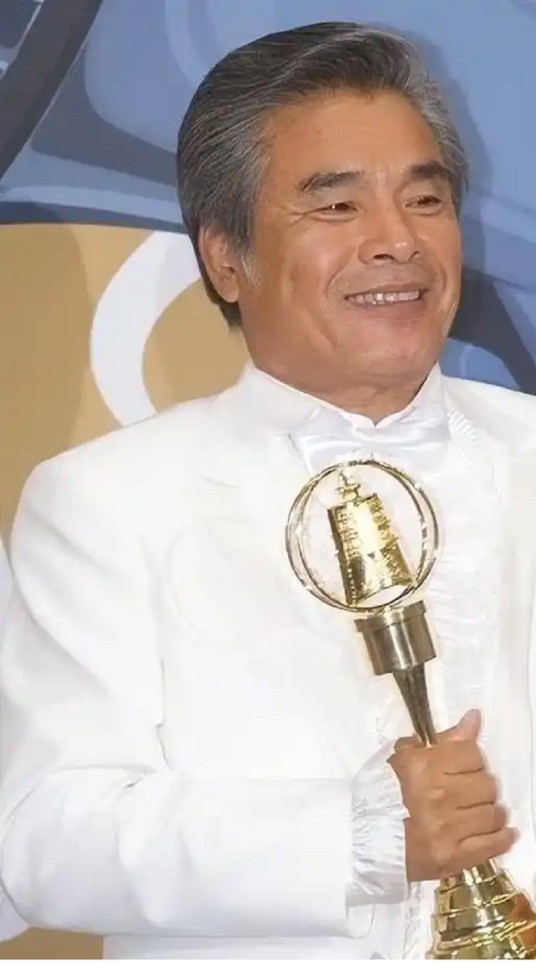 雷洪（中国台湾男演员）