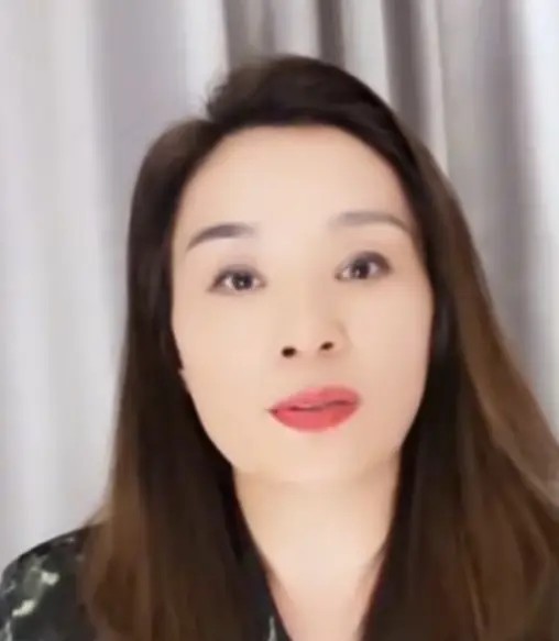 乔菲（生活随拍领域自媒体创作者、网红“狂飙兄弟”前女友）