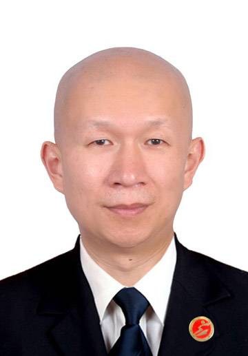 韩冰（中国体育舞蹈教师协会副秘书长）
