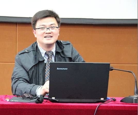 张海涛（江西飞行学院党委副书记）