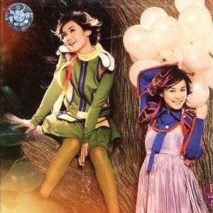 士多啤梨苹果橙（2004年Twins演唱的粤语歌曲）