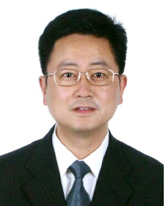段成刚（重庆市政协原副主席、党组成员）