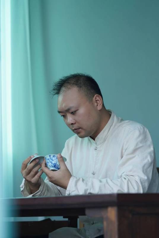 张禄（景德镇传统青花瓷制作技艺项目代表性传承人）
