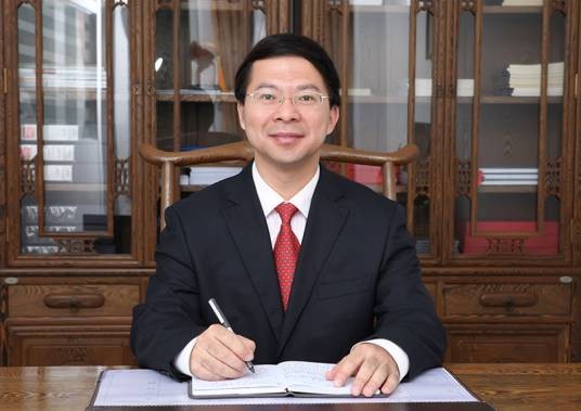 高毅(广东省中山市华侨中学党委书记)