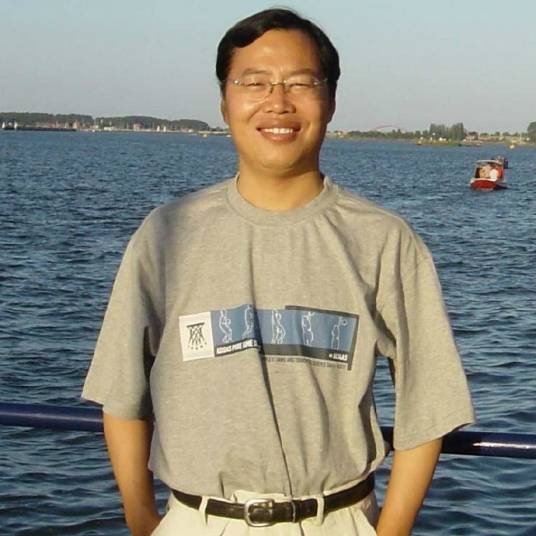张元鹏(北京大学经济学院教授)
