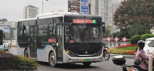 内江公交127路