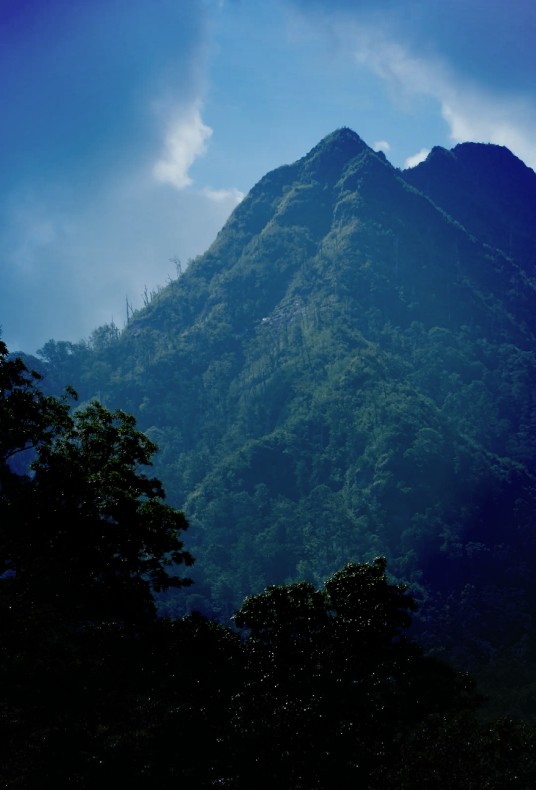 大烟山脉