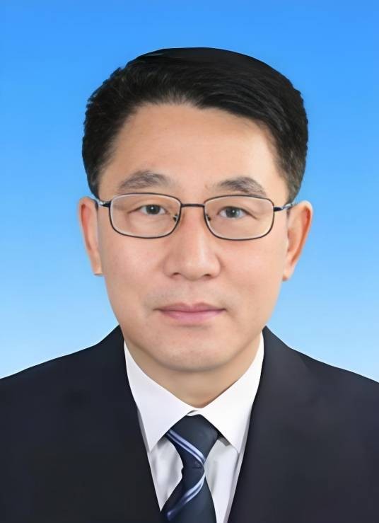 刘贵明(北京市门头沟区政协原党组书记、主席)