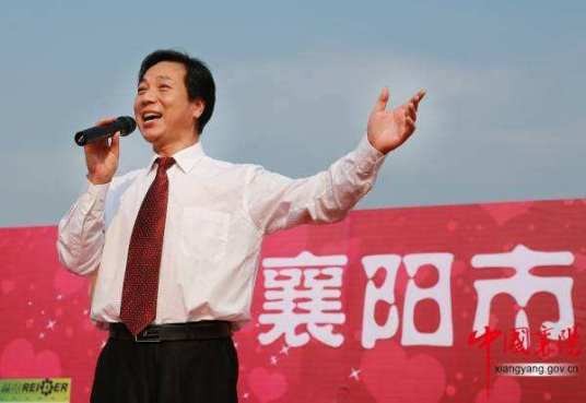 罗涛(荆门市艺术剧院副院长)