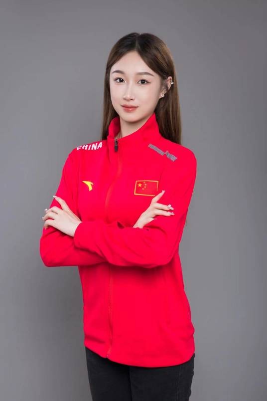 王思童(艺术体操运动员)