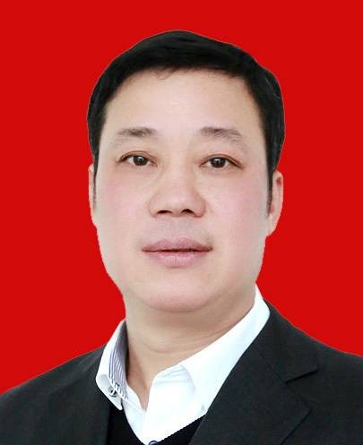 王永(湖北省咸宁市委副秘书长)