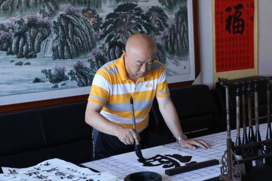 王明利(书法家)