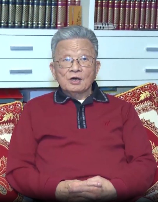 张明远（吉林省长春市人大常委会原主任）