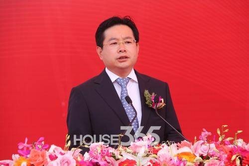 顾中明