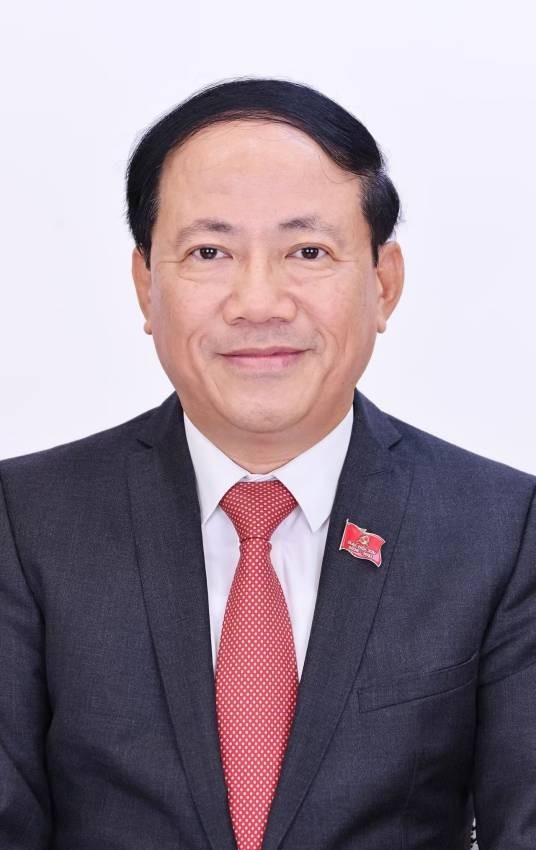 范英俊(越共第十四届中央委员,嘉莱省委副书记、省人民委员会主席)