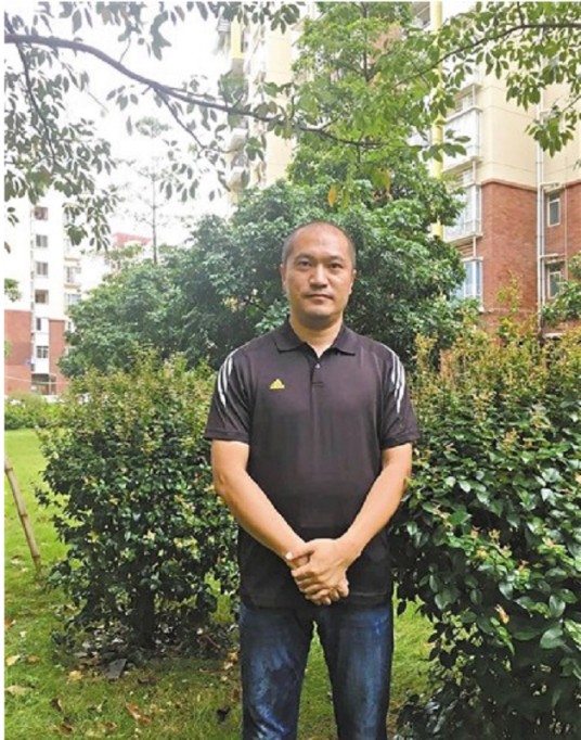 王海滨(广州外国语学校高级教师)