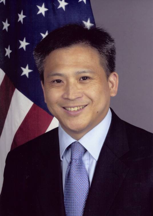 梅健华