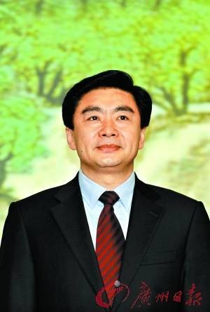王荣(高级农艺师)