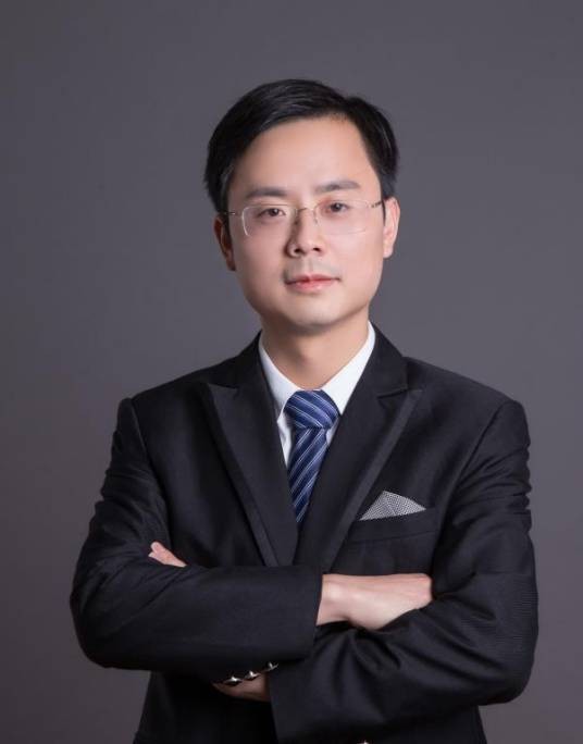 郭亮(华中科技大学教授)