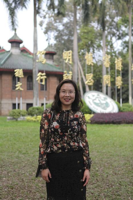 徐亮（中国中山大学马克思主义学院副教授）