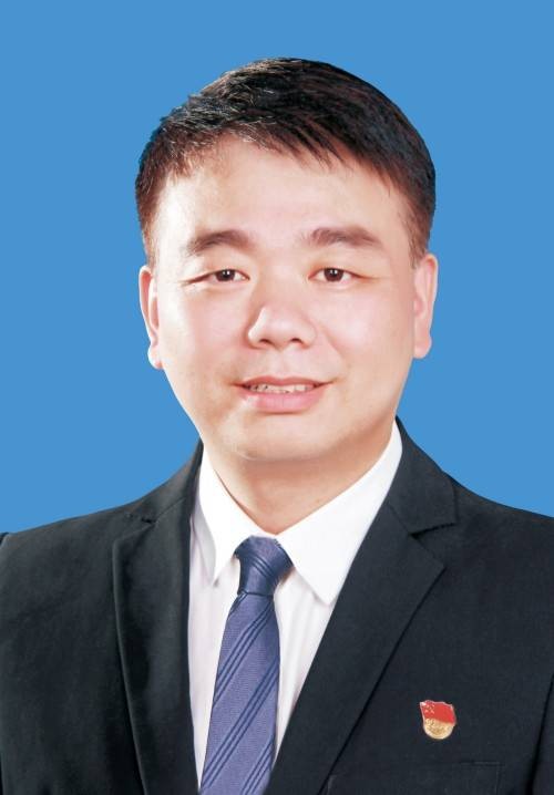 张隽（四川省广安市广安区人民政府党组成员、副区长）