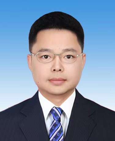 杨屏（贵州省黔东南州镇远县委书记）