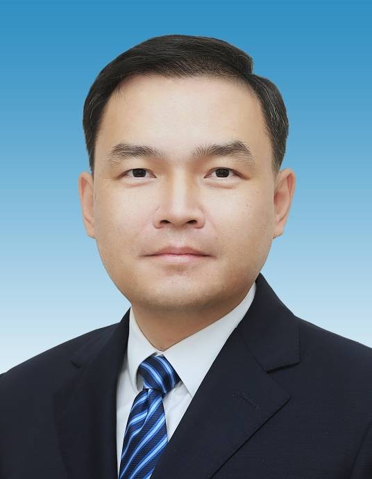 郑博文（重庆市两江新区区委常委）