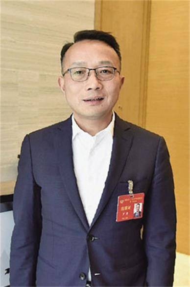 罗涛(贵州省政协委员、贵州黔源电力原党委书记、原董事长)