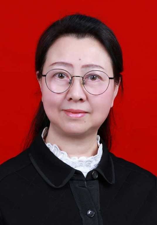 赵晴（四川省雅安市林业局原四级调研员）