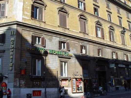 罗马共和酒店