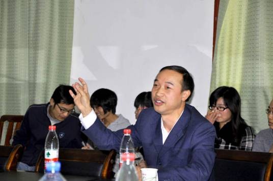 曹端波(中国怀化学院教授)